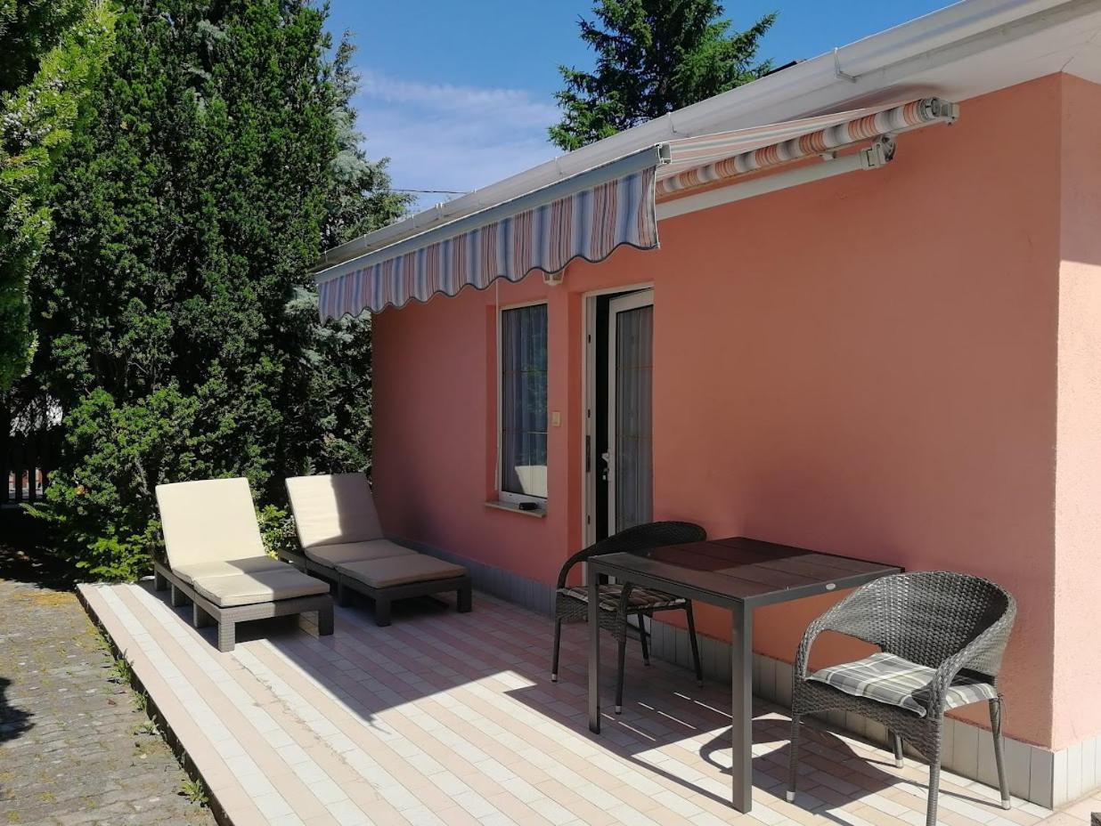 Feszek Apartmanhaz Vonyarcvashegy Εξωτερικό φωτογραφία
