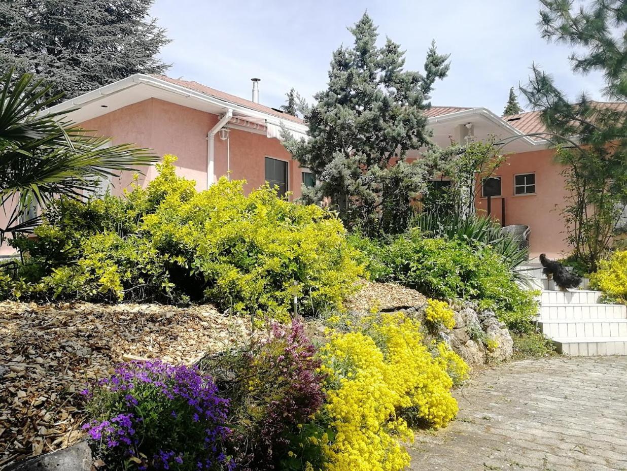 Feszek Apartmanhaz Vonyarcvashegy Εξωτερικό φωτογραφία