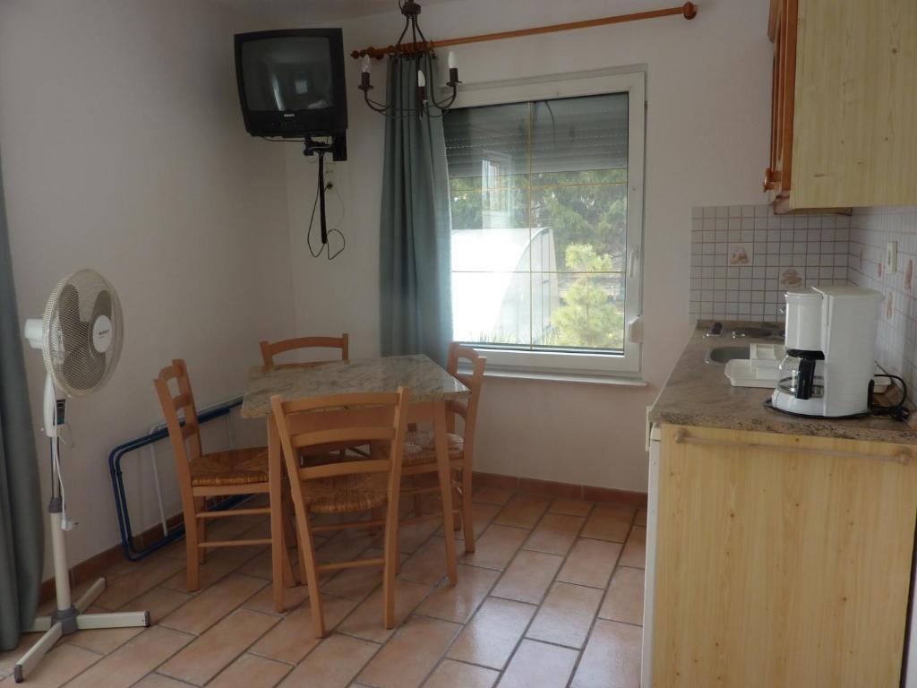 Feszek Apartmanhaz Vonyarcvashegy Εξωτερικό φωτογραφία