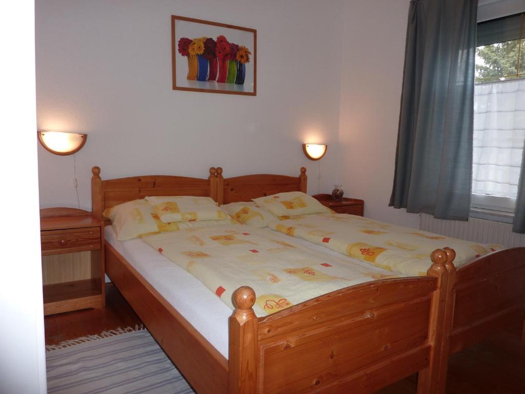 Feszek Apartmanhaz Vonyarcvashegy Εξωτερικό φωτογραφία